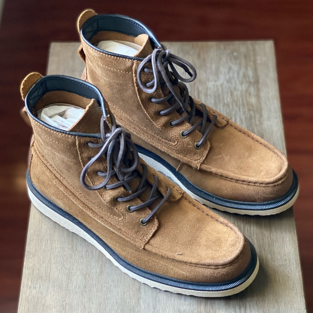 Men’s FRYE Suede Moc-Toe Boot (Size 9.5)
